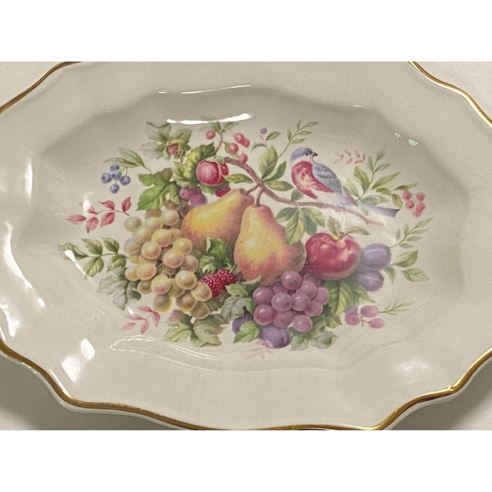 Avon collectible plate‎